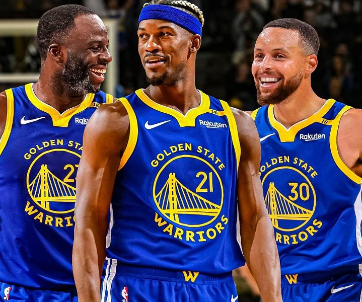 且几乎同步 且几乎同步